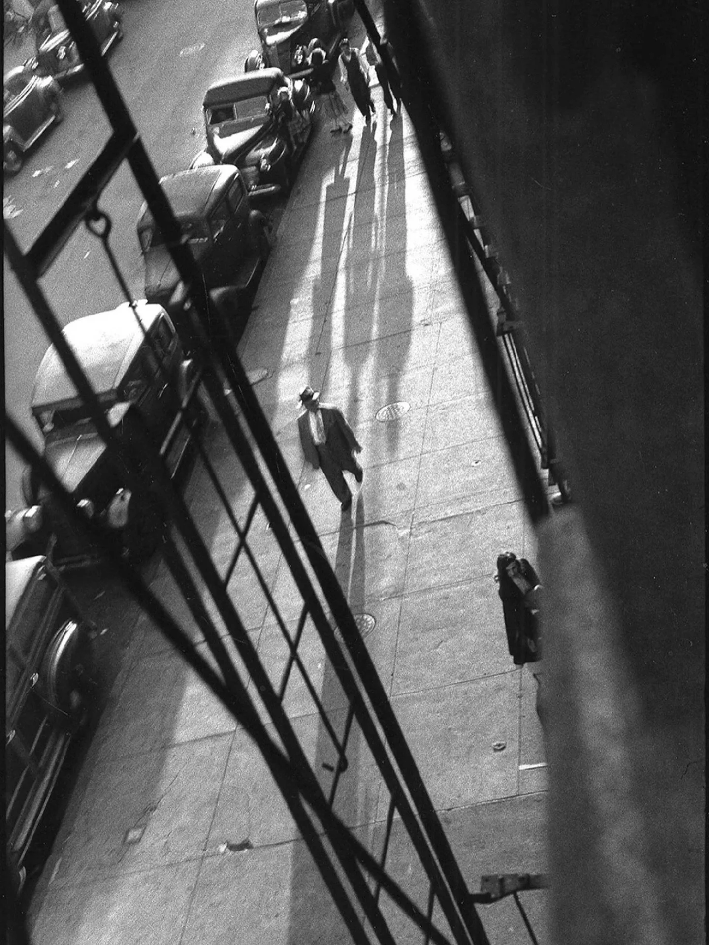 Arriving to New York in the late 1940s after studying painting at The Art Institute of Chicago, David Vestal took up photography and joined the renowned Photo League of socialist practitioners. Distinctly more steeped in aesthetic concerns than polit