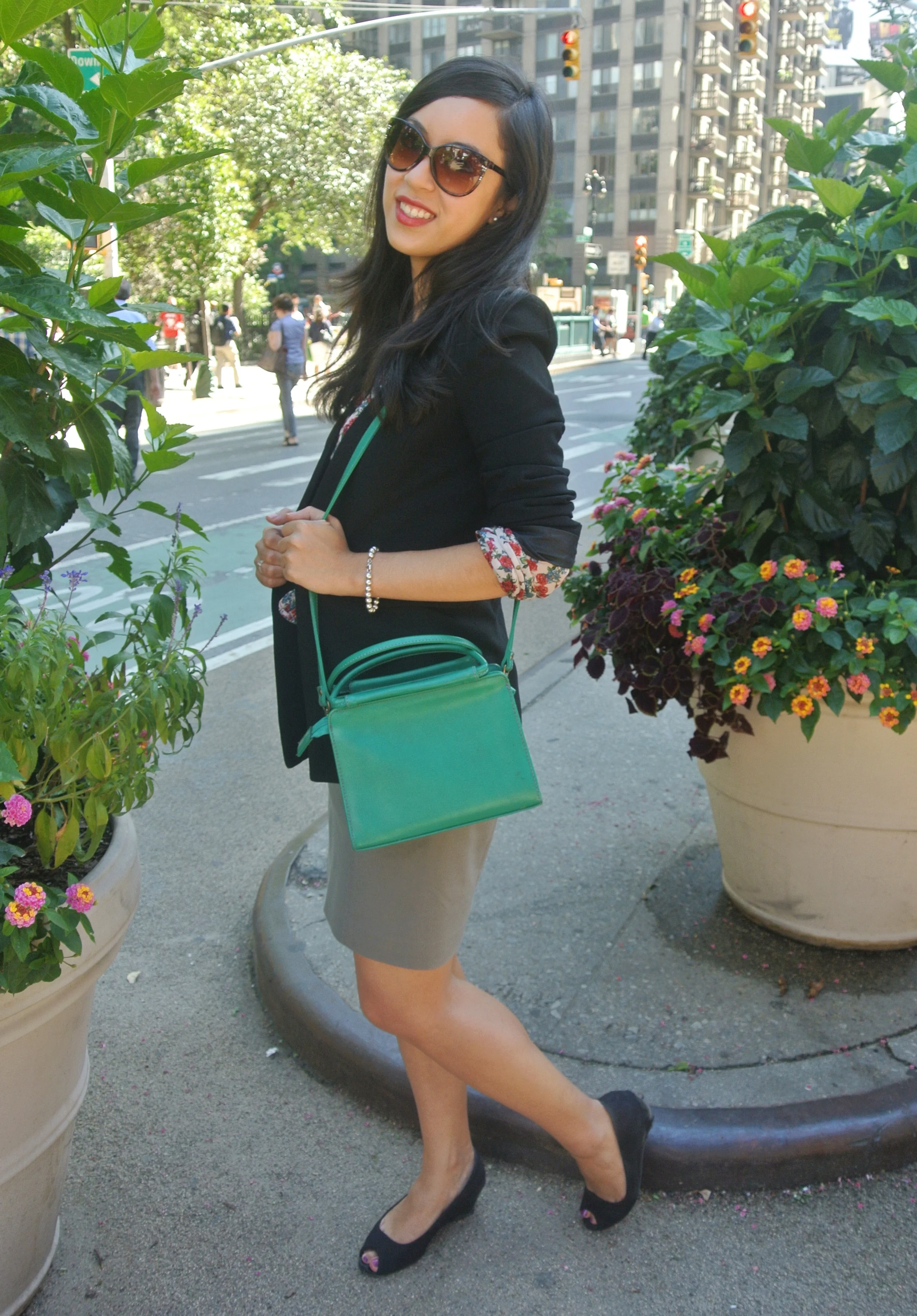 greenpurse.jpeg