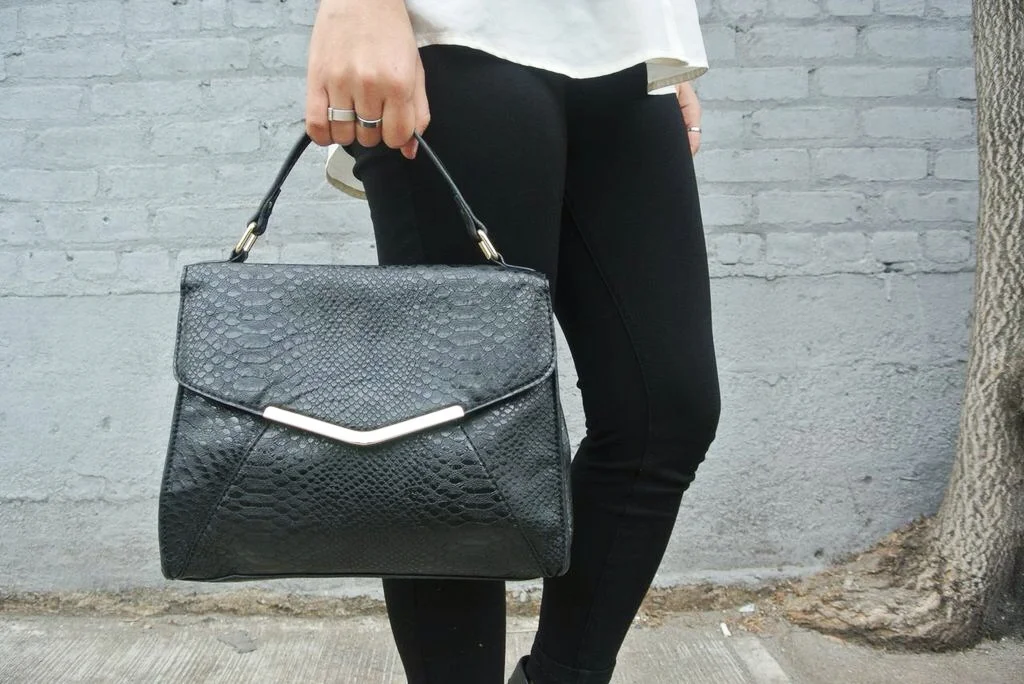 thriftedpurse.jpeg