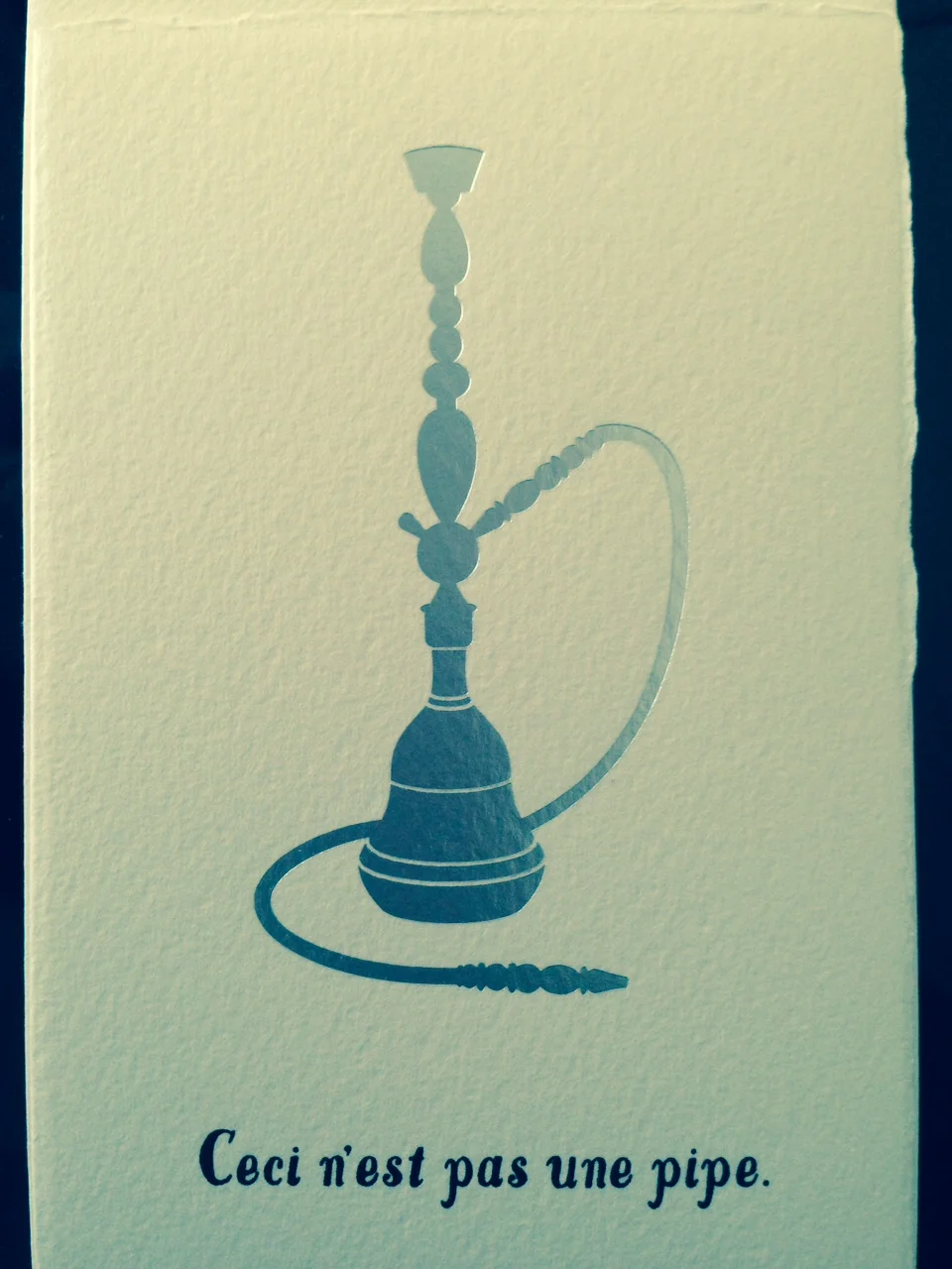 Ceci n'est pas une pipe waterpipe.JPG