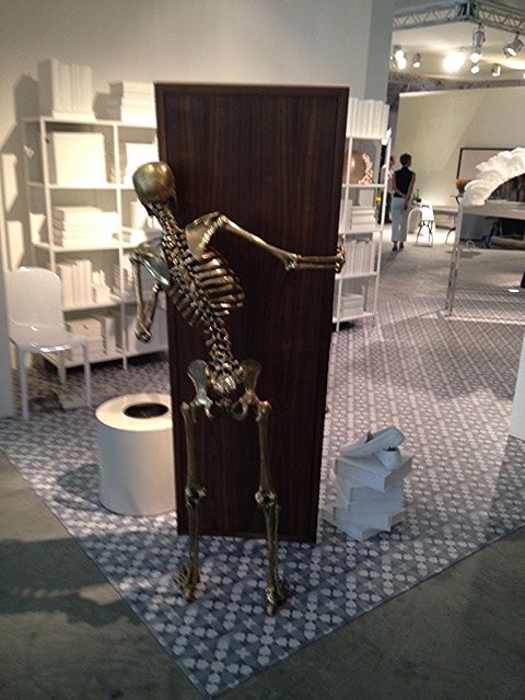 And this sneaky fellow at House of Today Beirut: Look Back, by Karim Chaya.