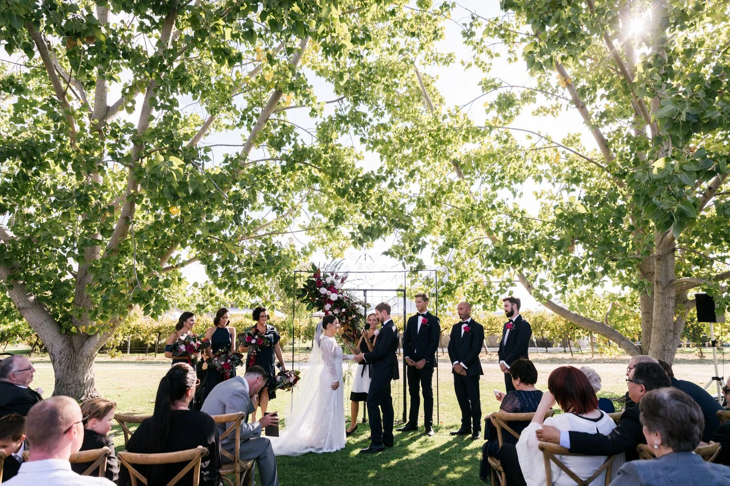 sarah jared the vinegrove mudgee canberra wedding photographer erin latimore 61.jpg