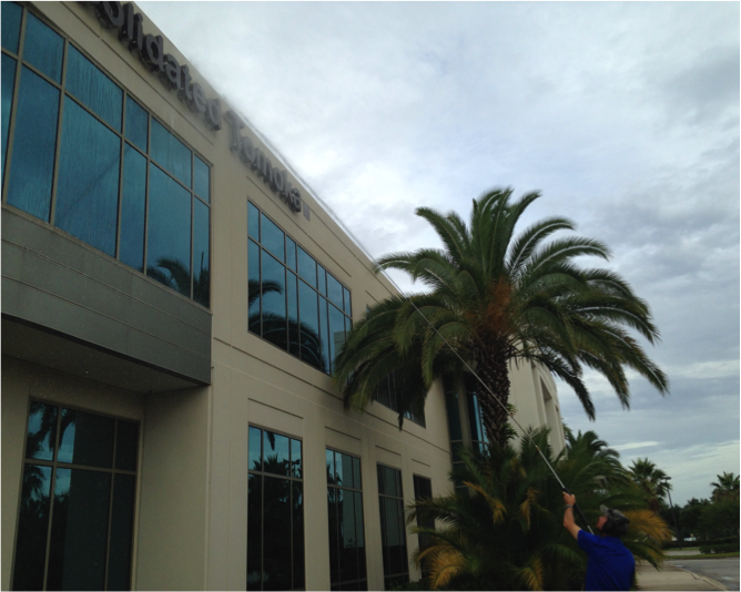 Commercial-Pressure-Washing.png
