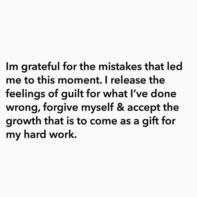 Sending this message out into the world for everyone who needs it. 💞✌🏻✌🏻
.
Image and words via @dorideer . .
.
.
.
.
.
.
.
.
.
.
 #passiveincome #calligraphy#freelancer#girlboss#selflove#woke#lettering#justlove#bossbabe#create#art