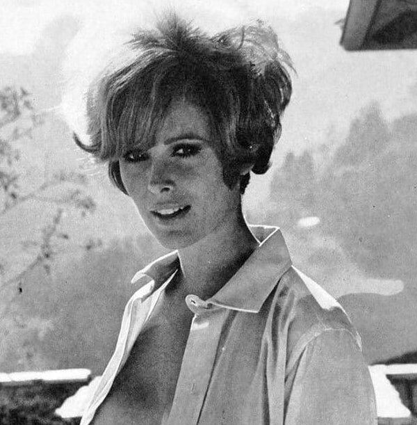 This ain’t Kevin but it’ll do as a placeholder…Jill St. John.