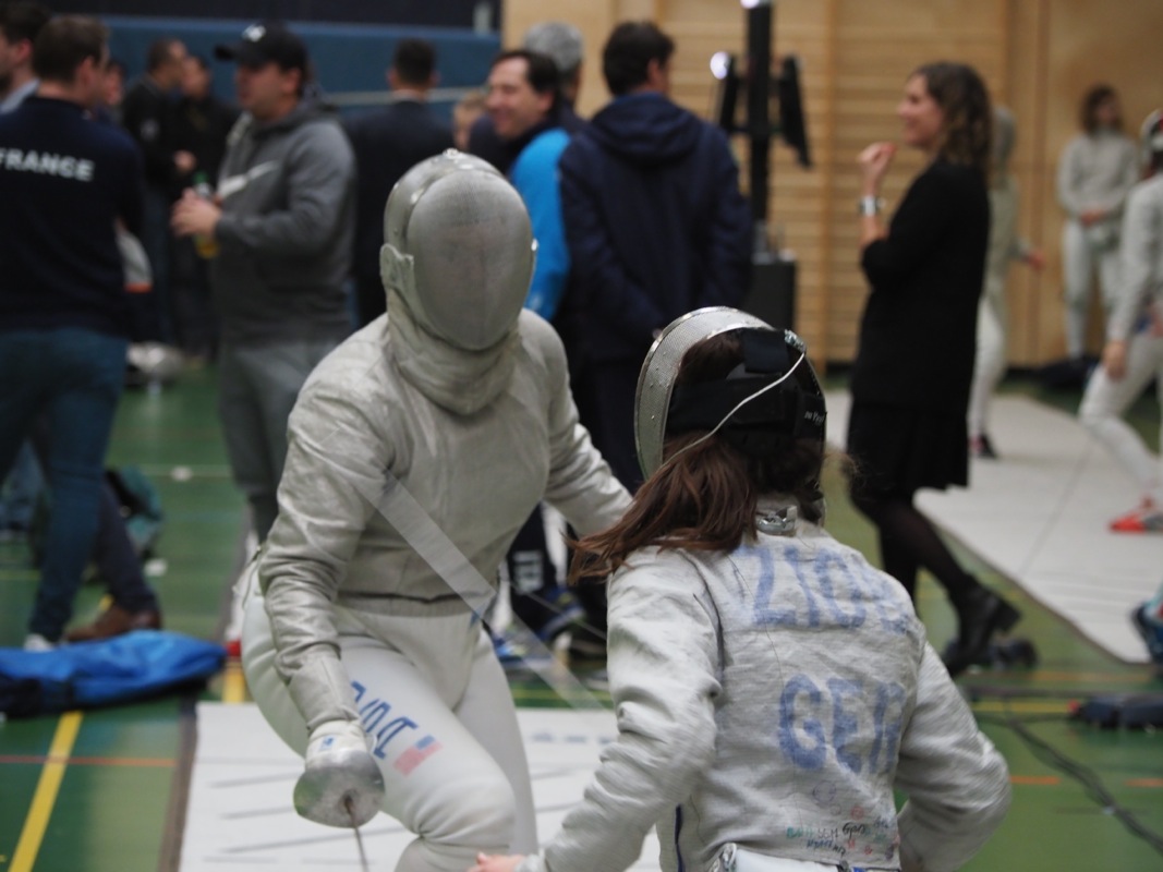 Neve won Gold in team and finished 27th among individuals at Eislingen.