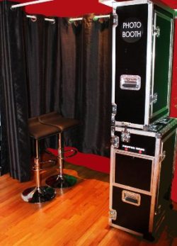 CSE Photo Booths.jpg