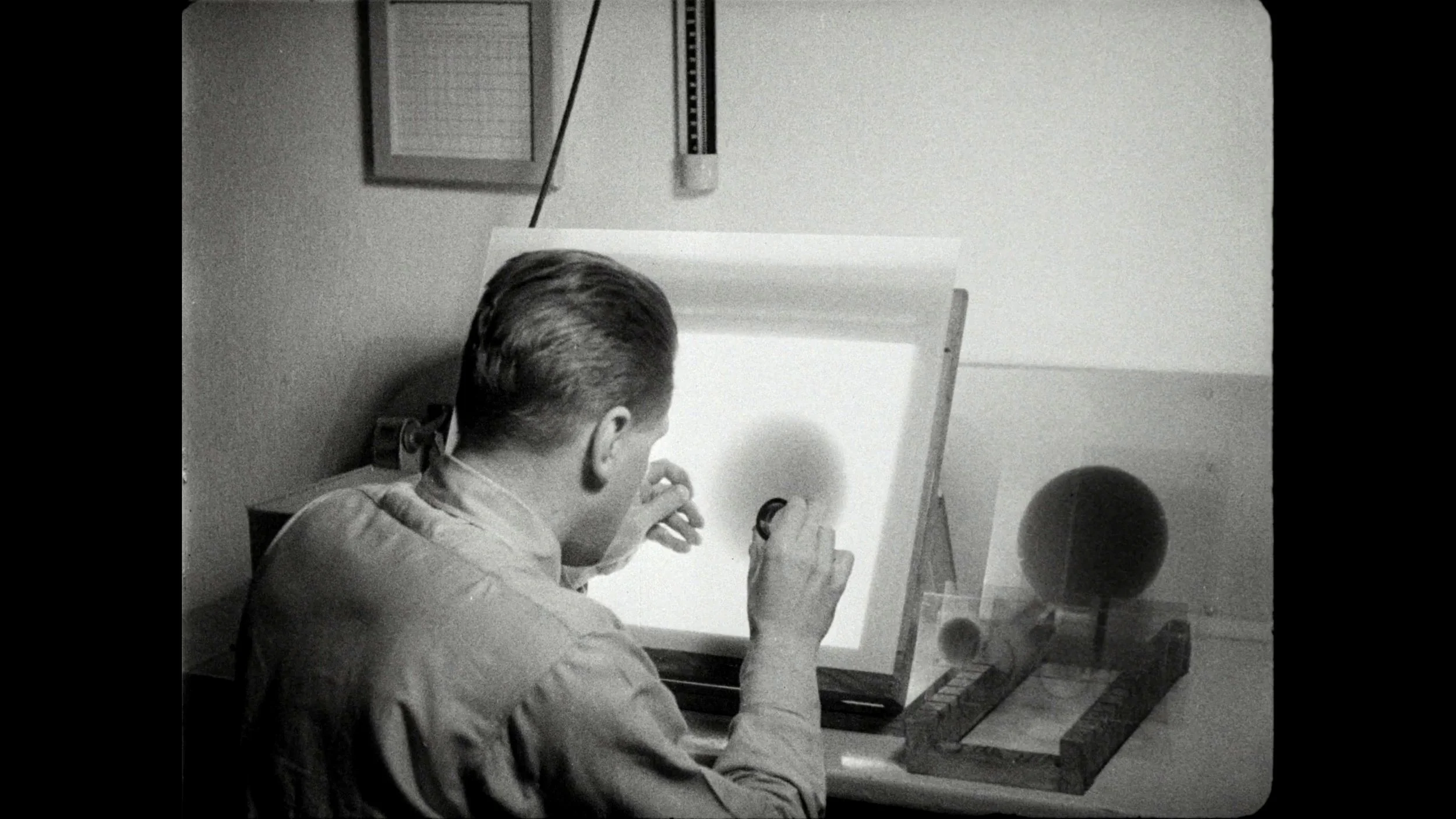 Sunspot_David+Blandy_2023(sunspot figure).jpg