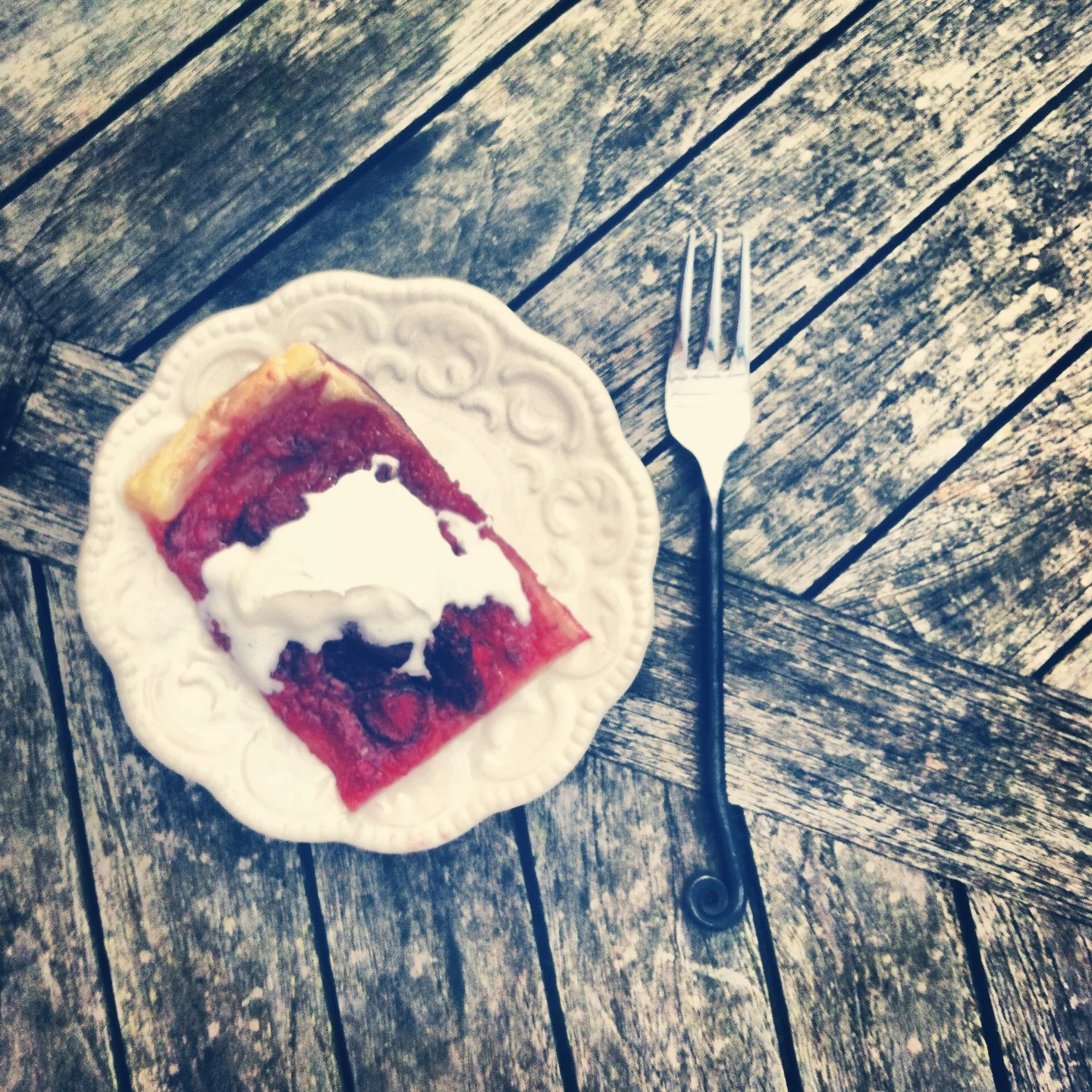 STRAWBERRY LAVENDER TARTE TATIN&nbsp;&nbsp;I love the lavender with the strawberry preserves, it offers a wonderful aromatic quality to the berries, that is simply delicious with the&nbsp;flakiness&nbsp;of the puff pastry.CLICK HERE FOR RECIPE&nbsp;