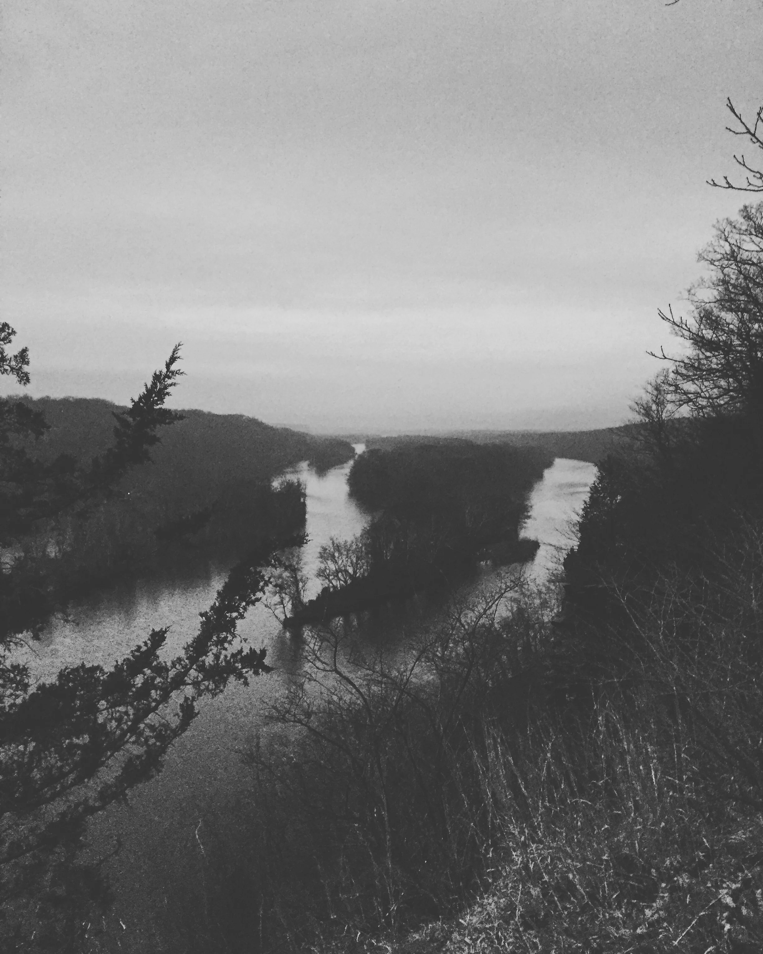 Delaware River Valley at Devils Tea Table// New Jersey 