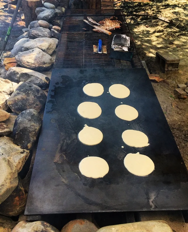 Griddle Greatness//Belgrade Lakes, Maine
