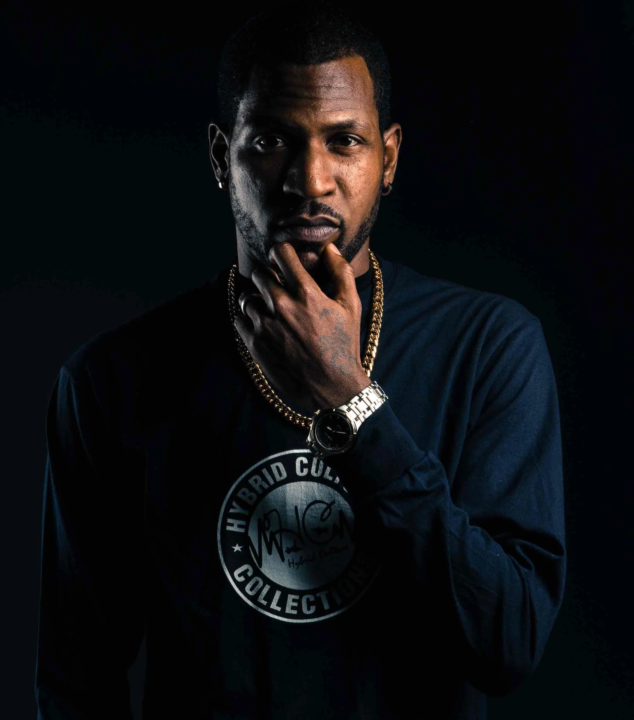 DeeWunn - Promo Pic 4lores.jpg