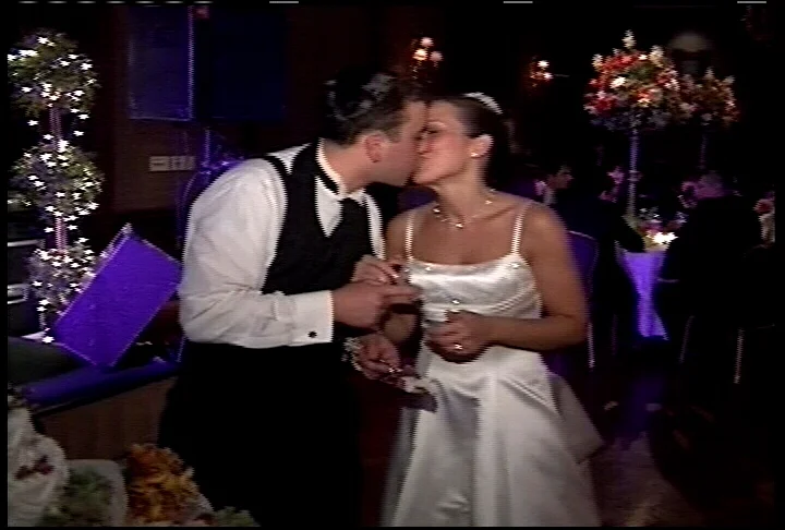 cake kiss.jpg