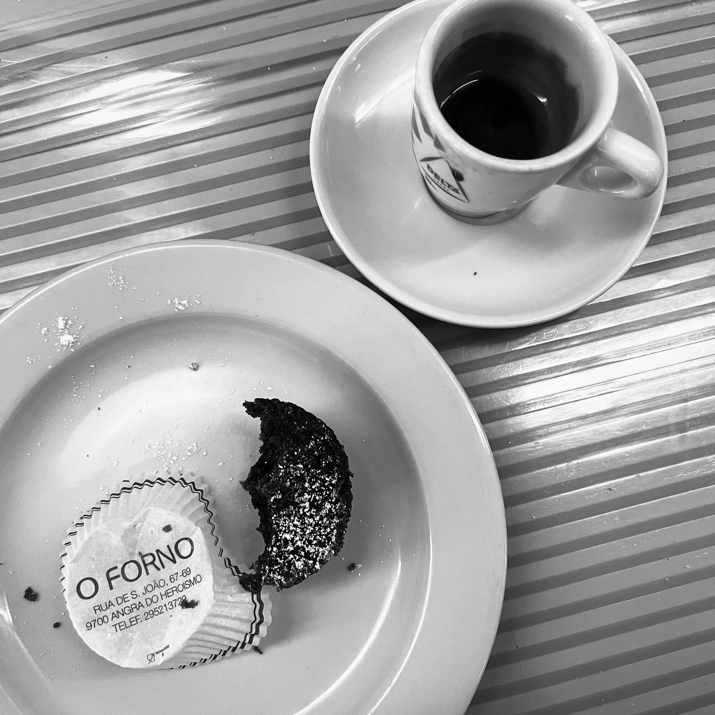  The famous Doña Amélia pastry made with a recipe over a hundred years old.  They have been making this pastry since 1987 at this location. 