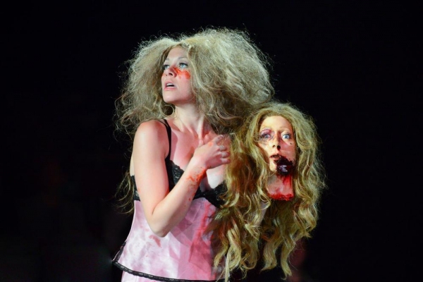 Helen of Troy and her daughter, Hermione