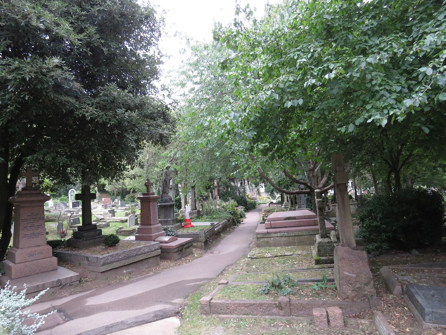 Down a path on the west side of the cemetery, where many the famous communists, including Karl Marx, are buried. We didn't pay them a visit. 
