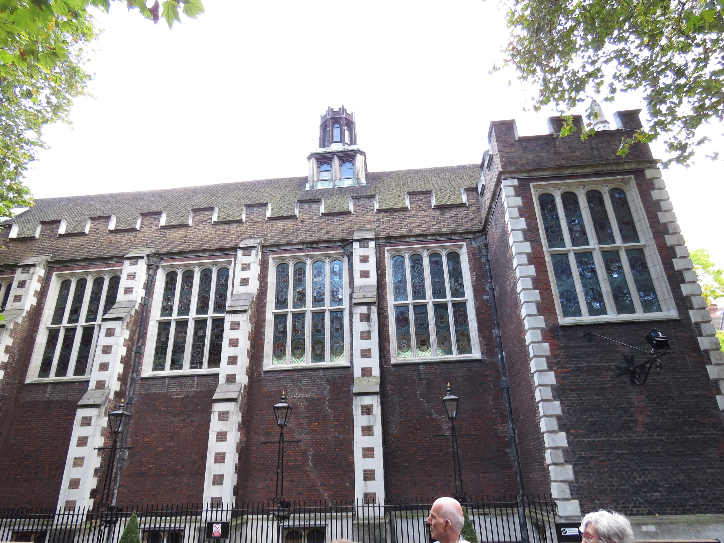 Dining hall, Middle Temple. All Inns have chambers, dining halls, chapels and gardens.
