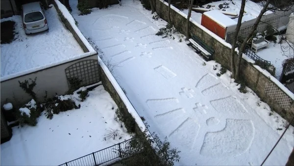 giant shoeprint.jpg