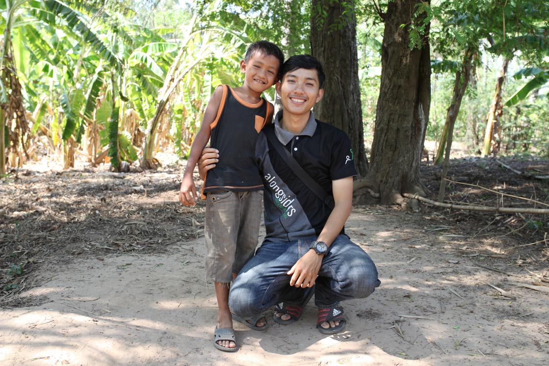 Darath and Suey Kong in their village