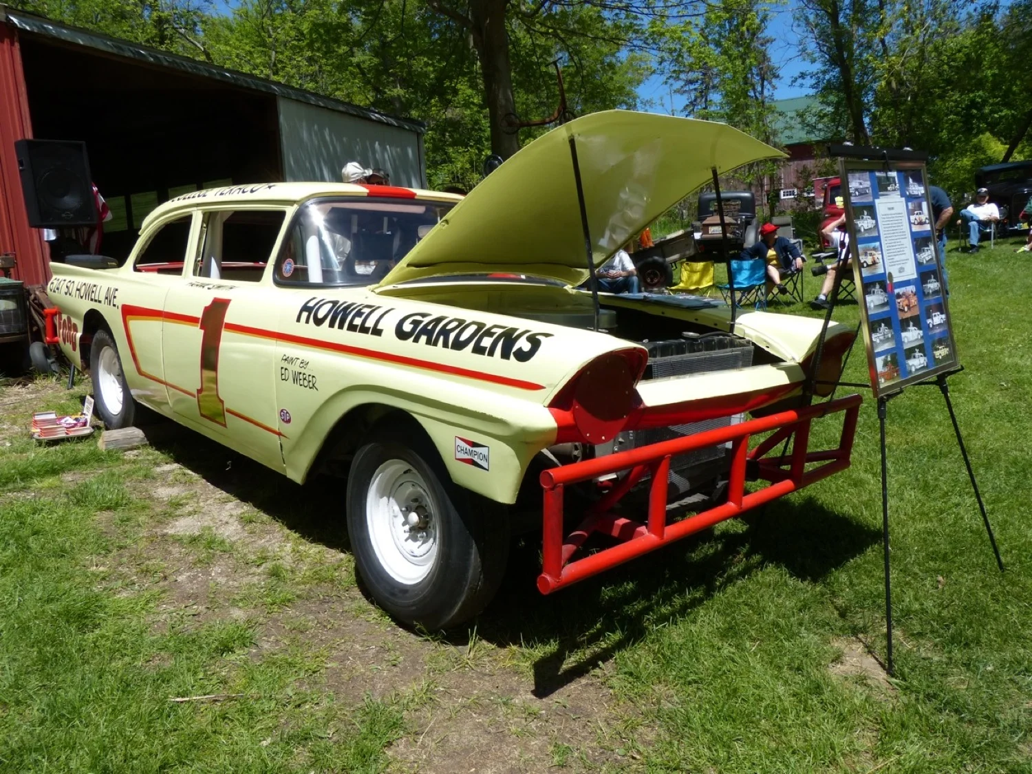 DGR-P1050681-2014.jpg