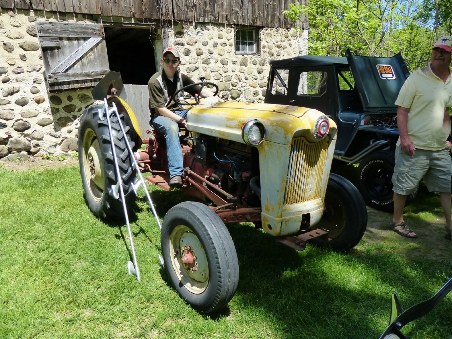 DGR-P1050784-2014.jpg