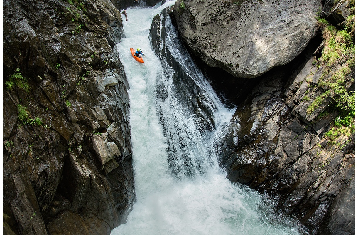 kayak.jpg