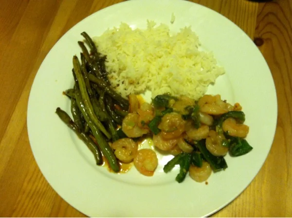 I paired the stir fry with steamed basmati rice and green beans.