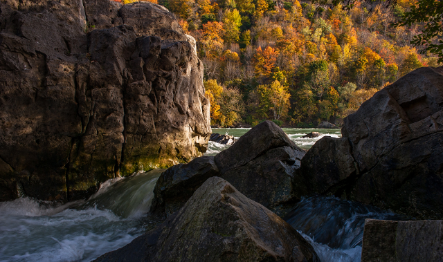 Niagara River: Niagara Falls, Ontario