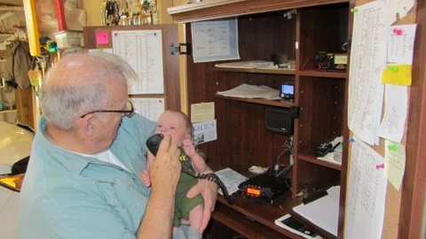 Gunnar Does 3rd Party.JPG