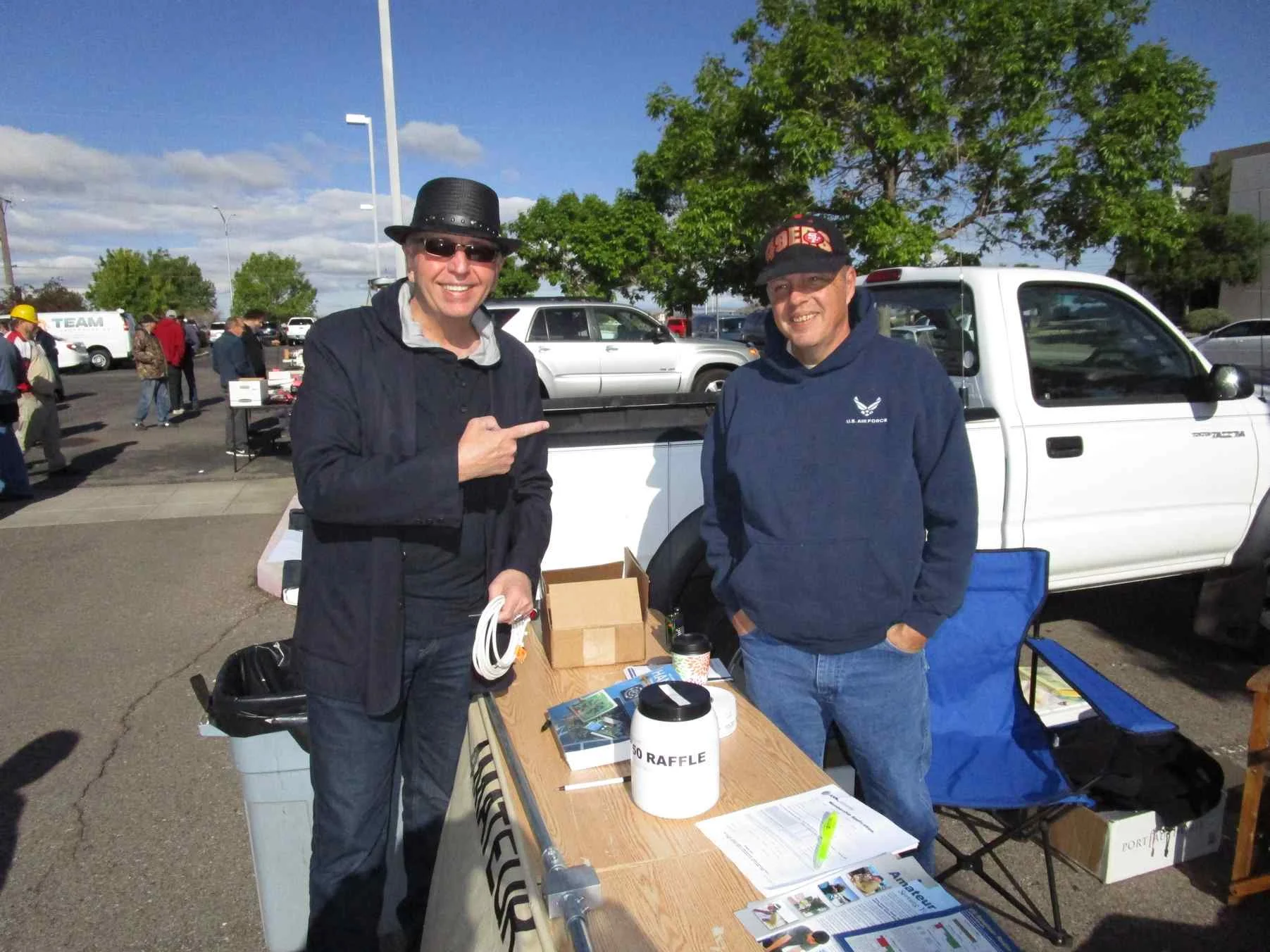 2016 Apr'16 Tailgate_sm_10.jpg