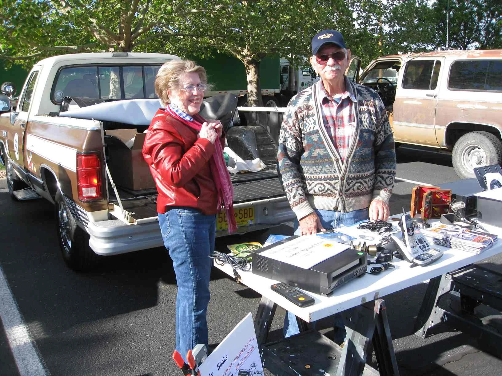 Tailgate Apr'14_sm -08.jpg
