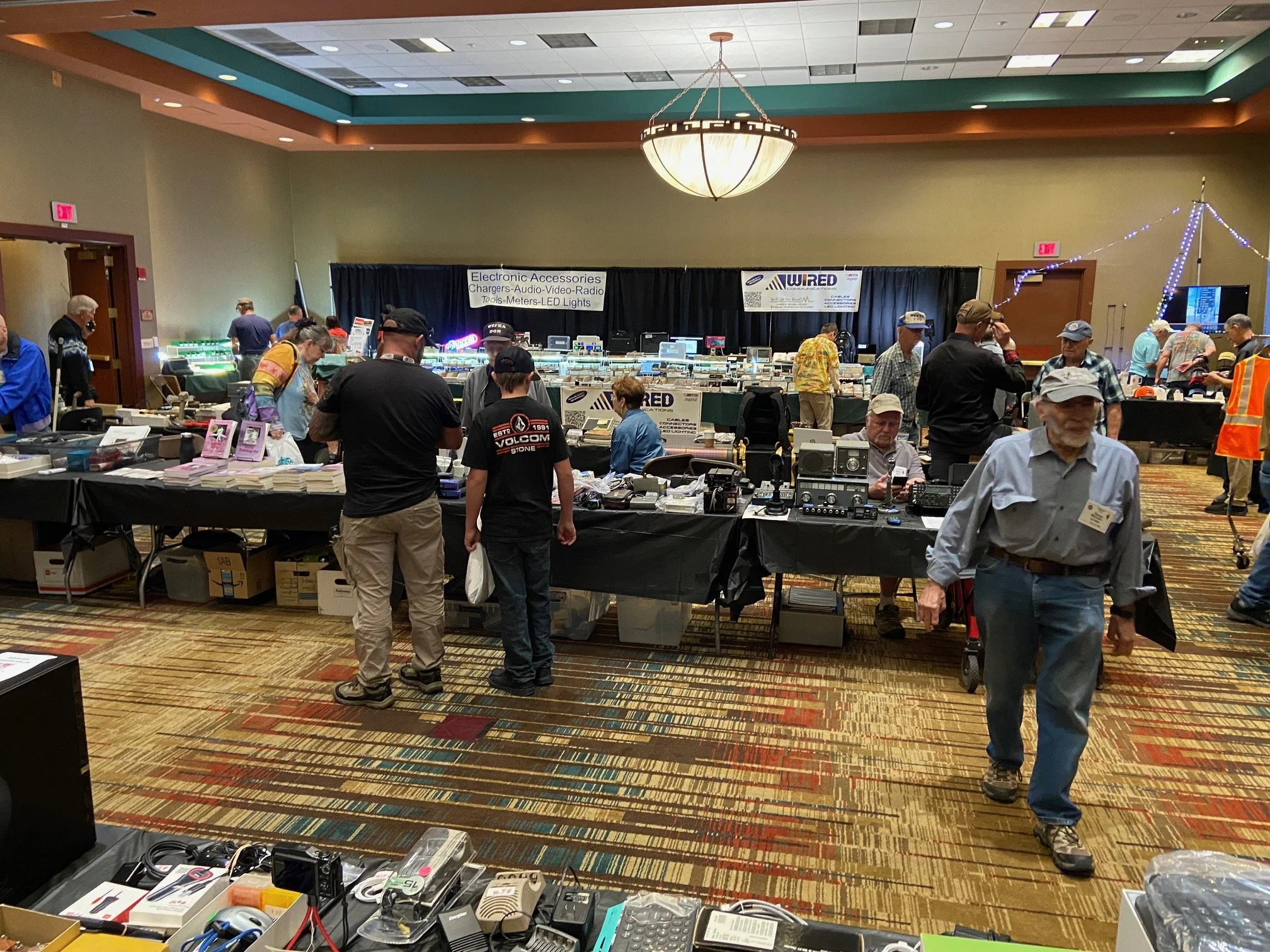 More of Vendor Room