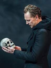 HAMLET WITH SKULL.jpeg