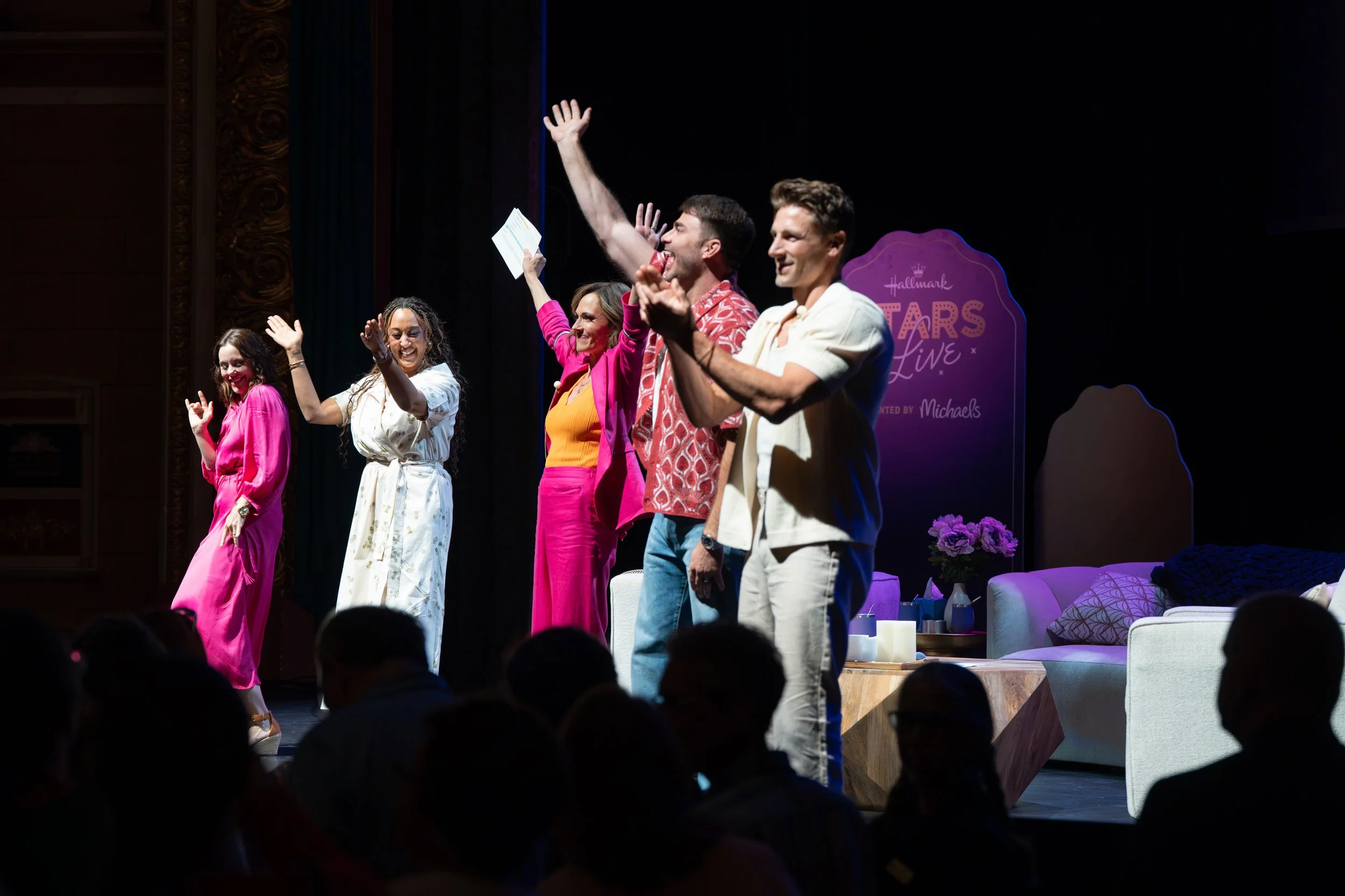 HallmarkStarsLive_2026_0518cc.jpg