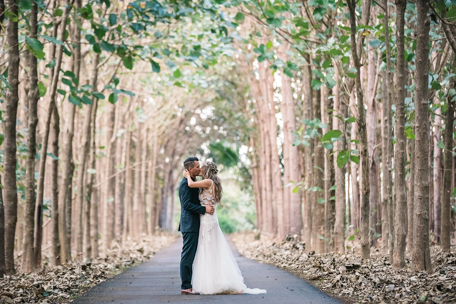 Jennifer & Johnny, Na’Aina Kai wedding