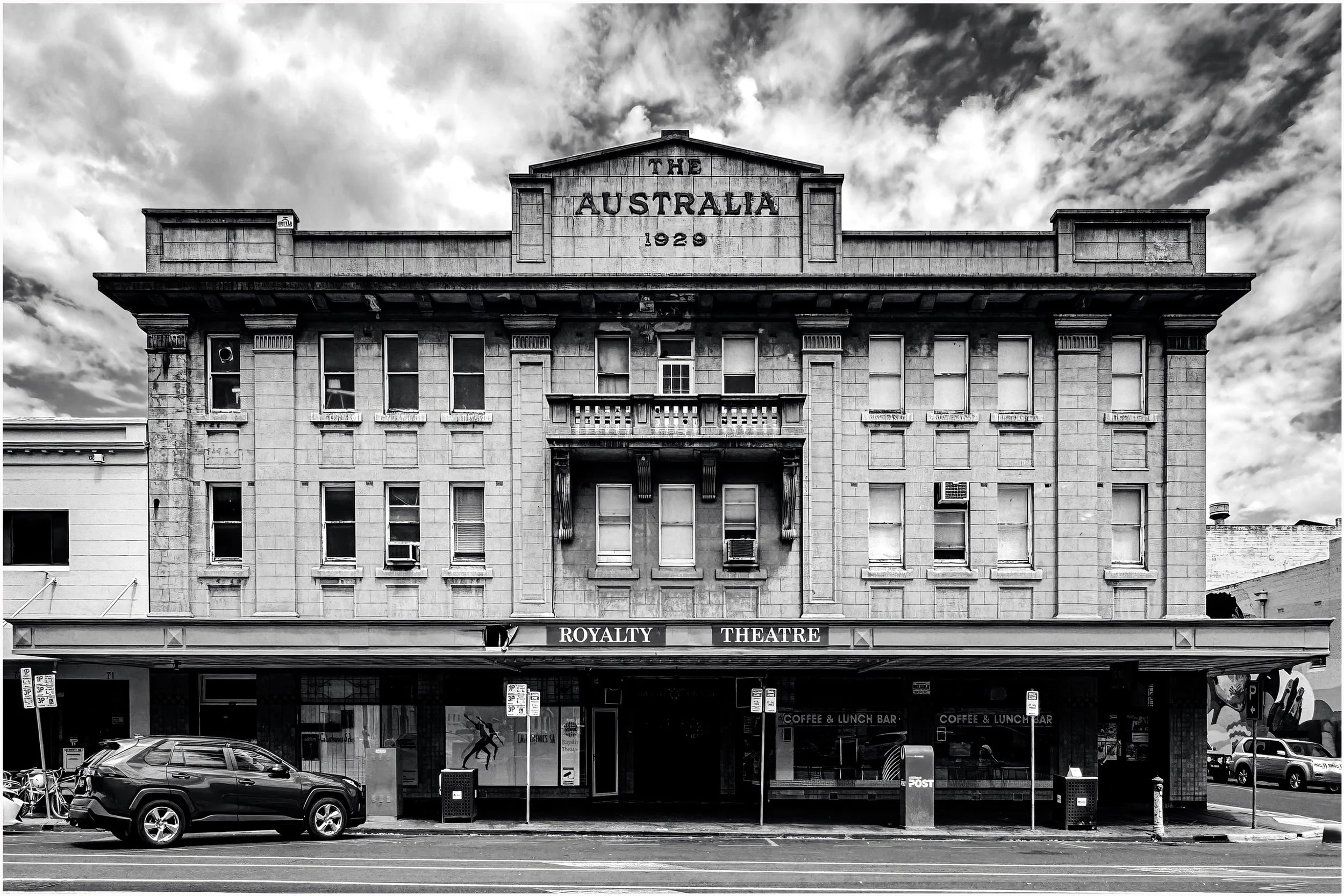 9~Yacek Szocinski~Royalty Theatre (2)~2026-02-17~Print - Mono.jpg