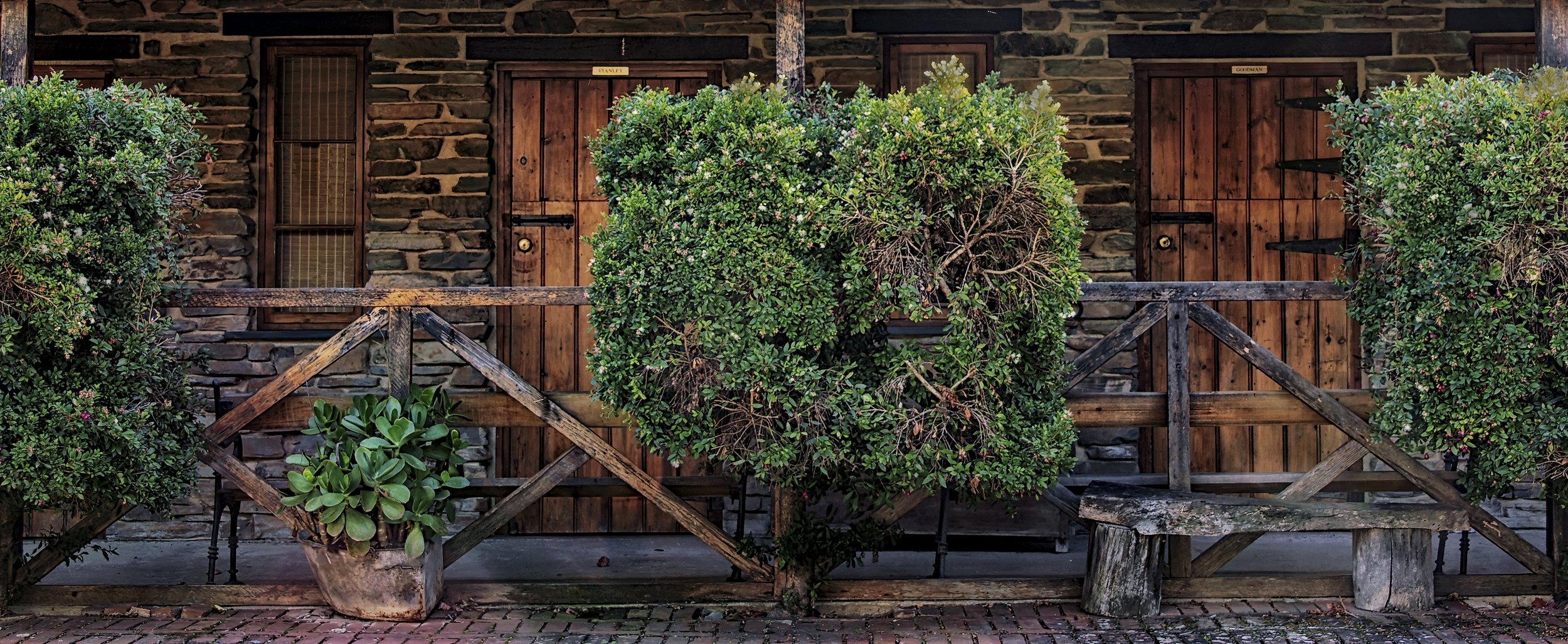 Paul OLeary-Fences and Doors-10 Honour