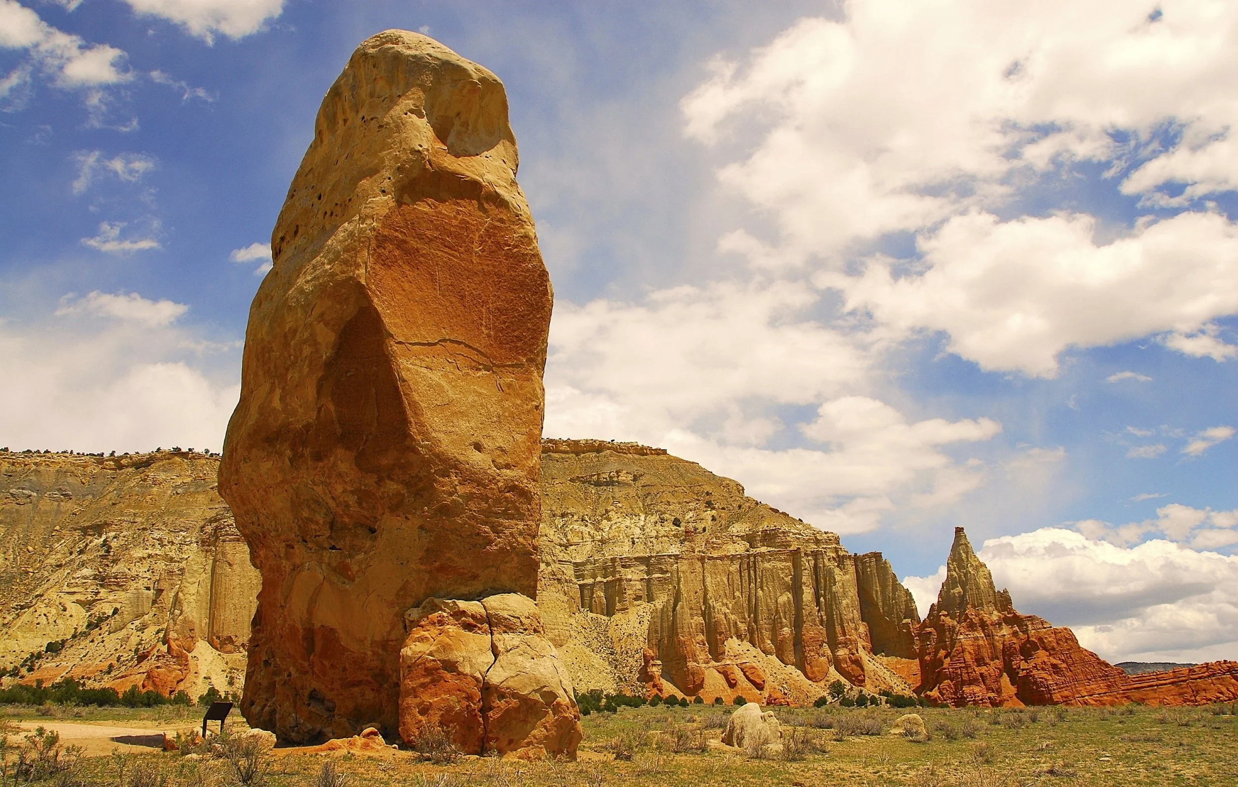 10~Ron Jackson, EFIAP FAPS SSAPS~Finger rock~2026-10-20~Digital Open.jpg
