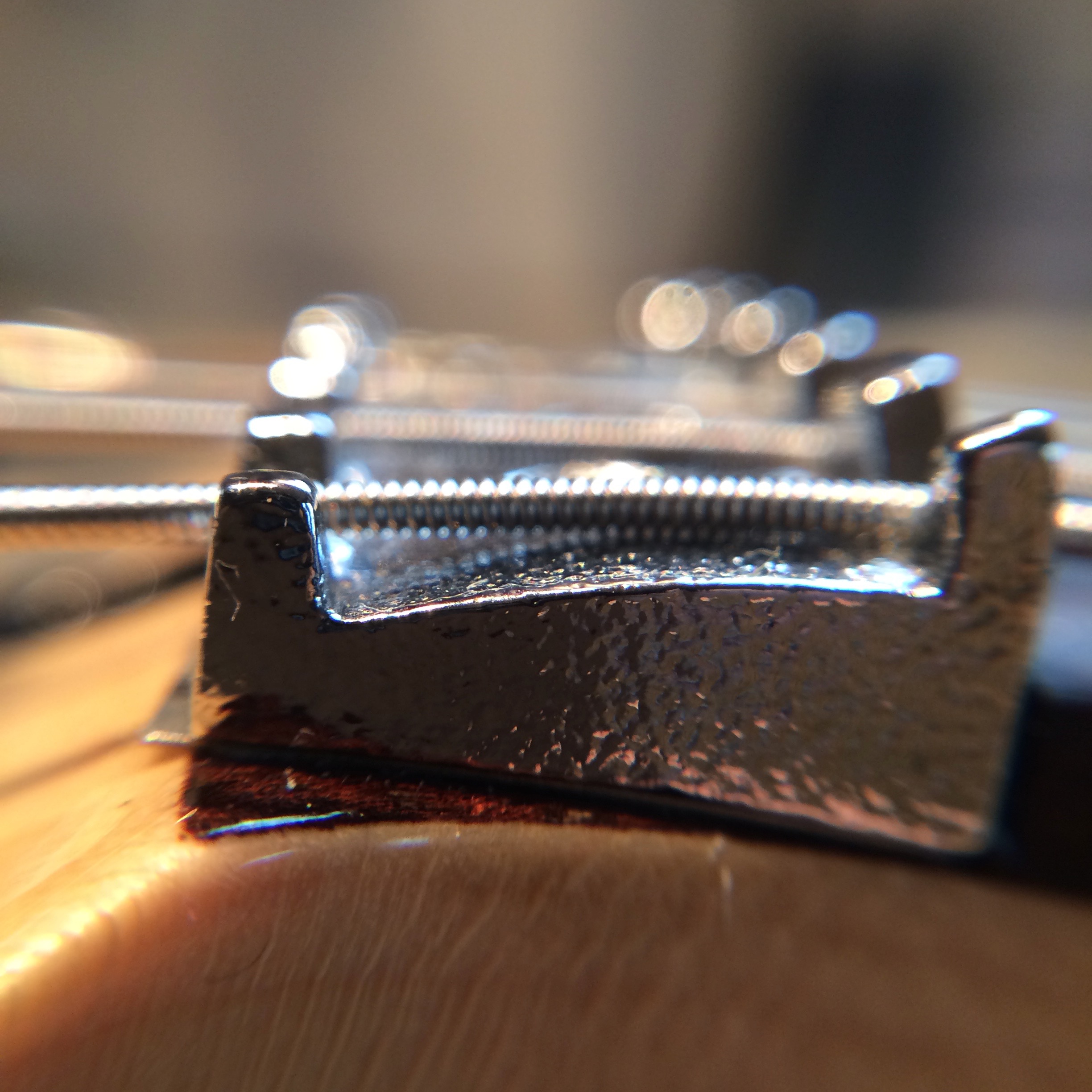 String Retainer Bar Direction Locking Nut String Retainer Bar Adjustment — Haze Guitars