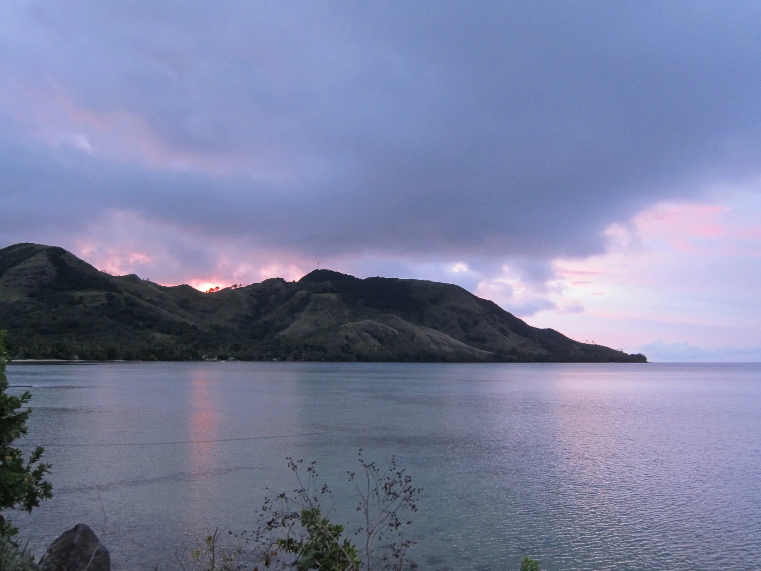 70 Sunset, Vunisea.jpg