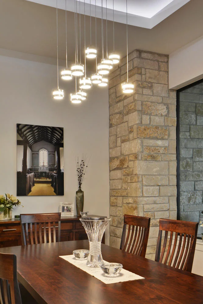 8101 Magnolia Ridge Cove-large-017-25-Kitchen and Breakfast 04-668x1000-72dpi.jpg