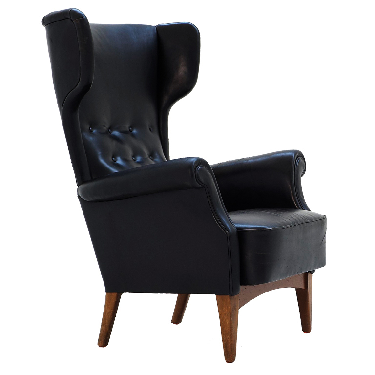 6c wingback chair.jpg