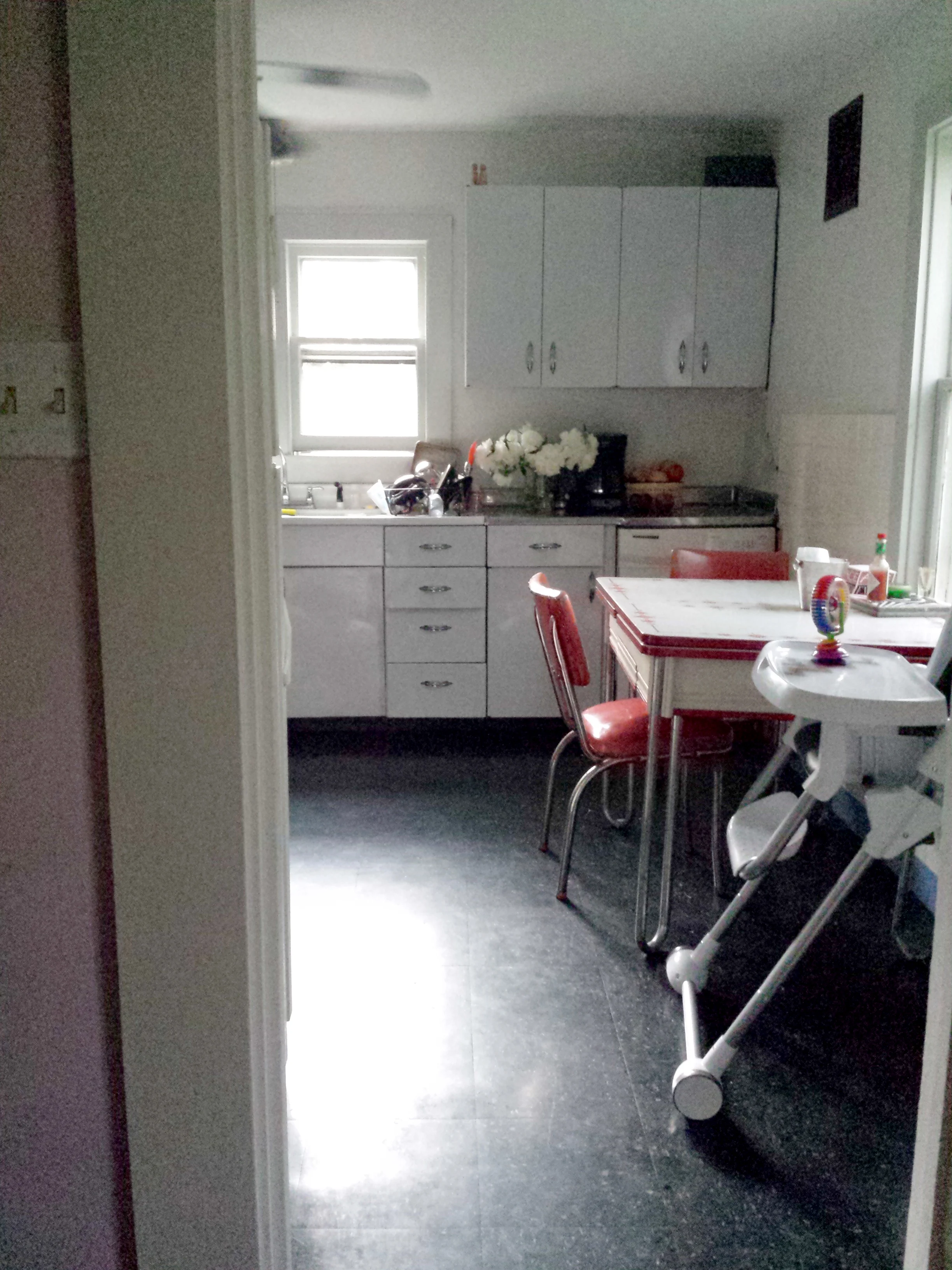10KITCH.jpg