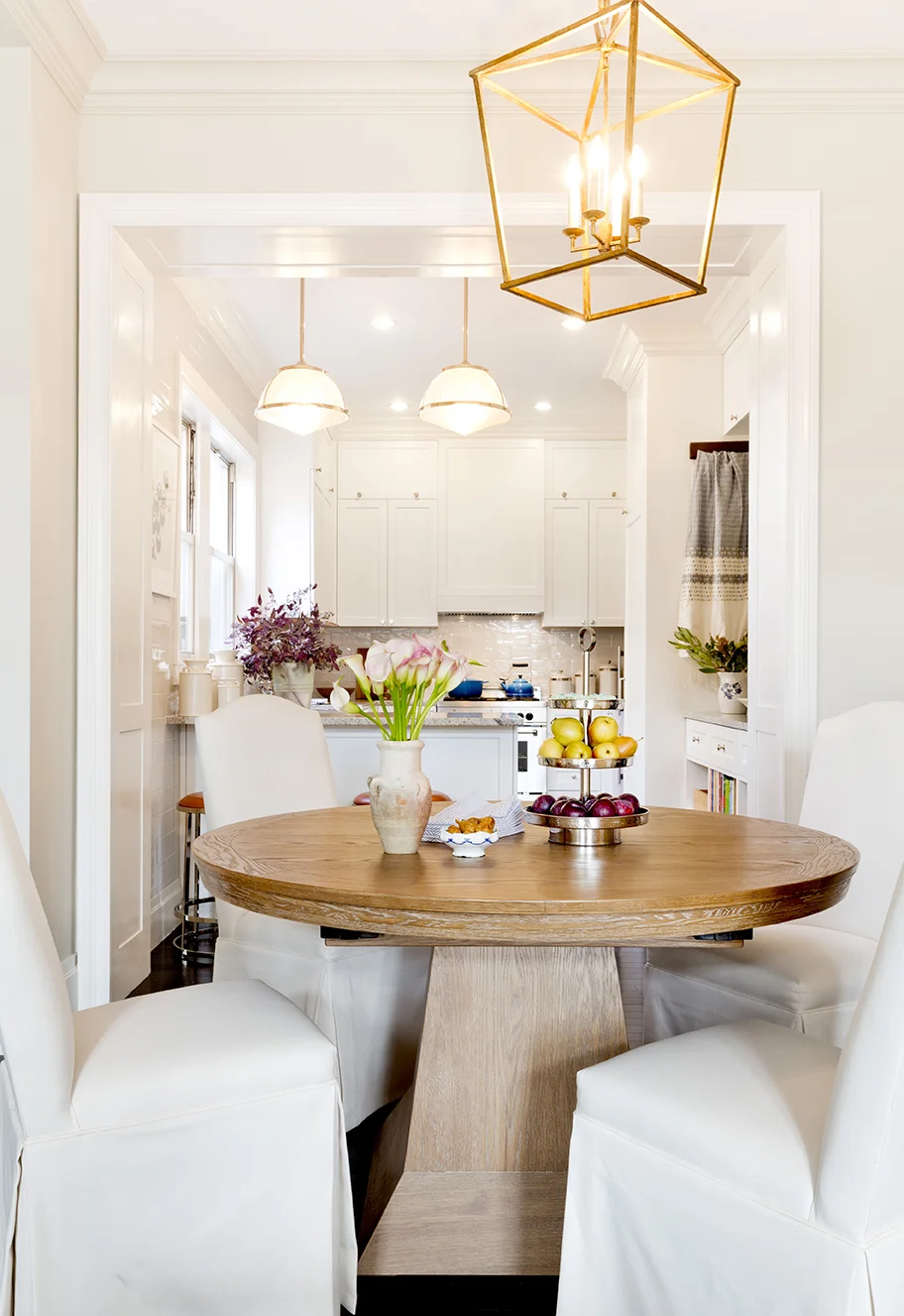 WHIW78_PAMELADAILEYDESIGN-DINING-OPEN-KITCHEN-BEIGHT.jpg