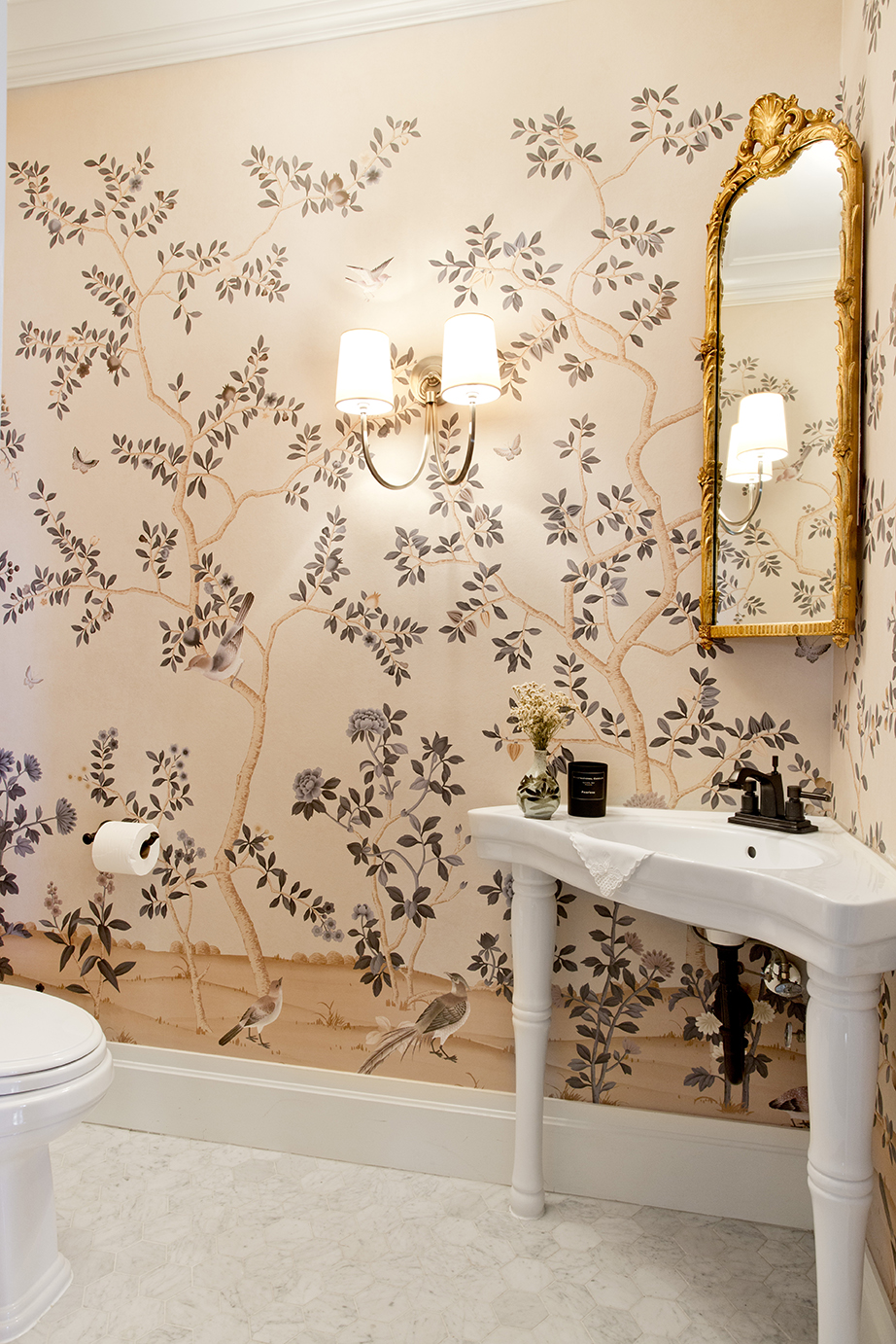 WHIW78_PAMELADAILEYDESIGN-POWDER-ROOM-IDEAS.jpg