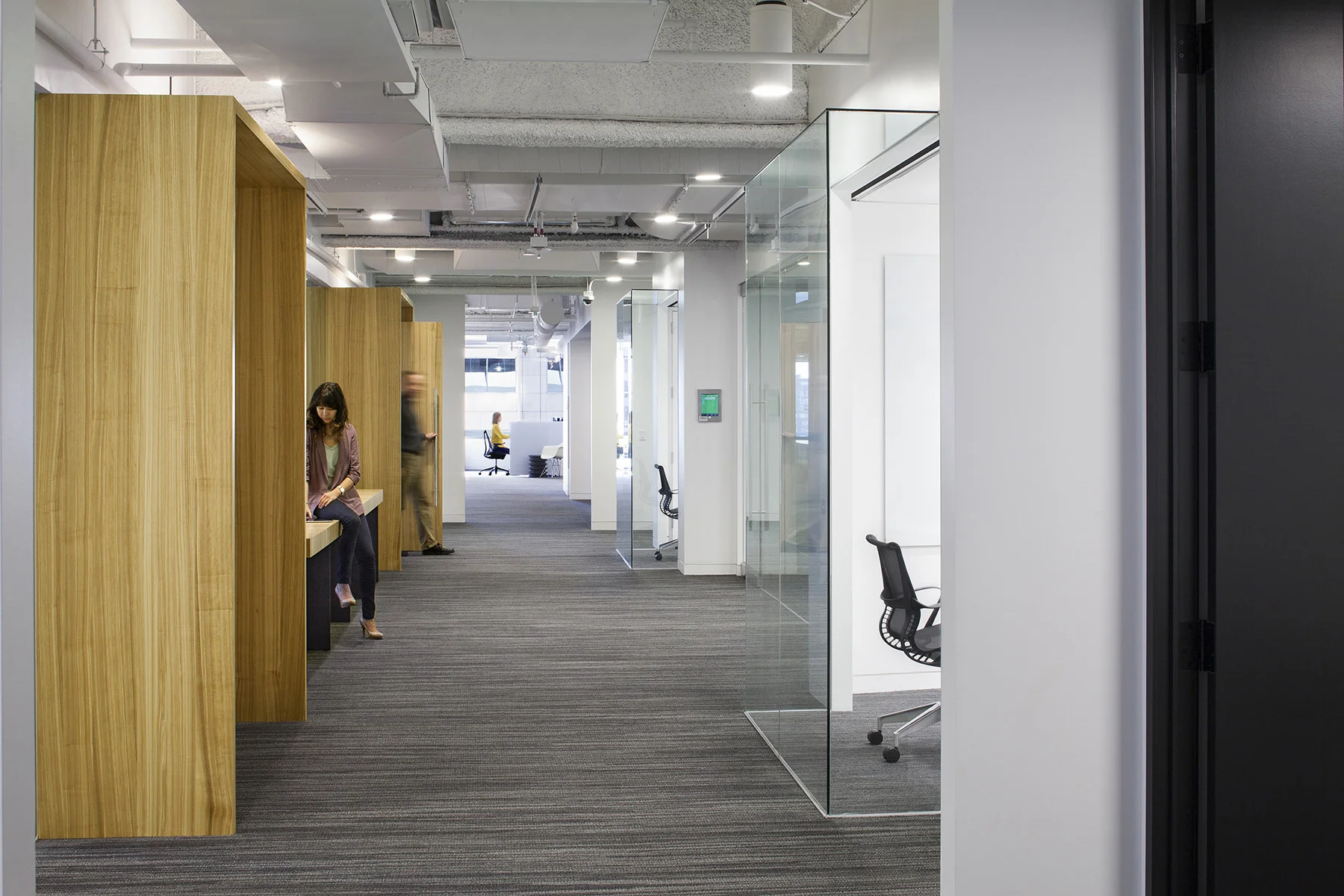 Xoom_017_corridor.jpg
