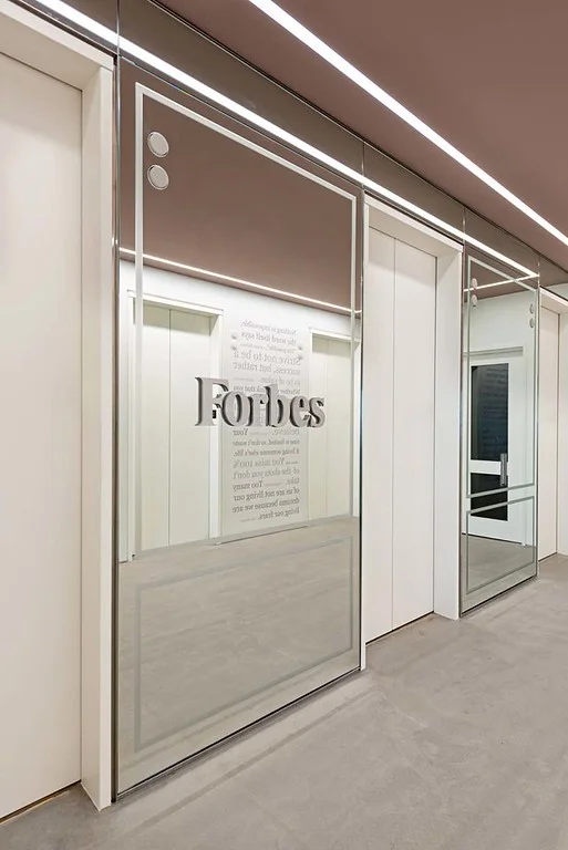 02_Forbes_-XL.jpg
