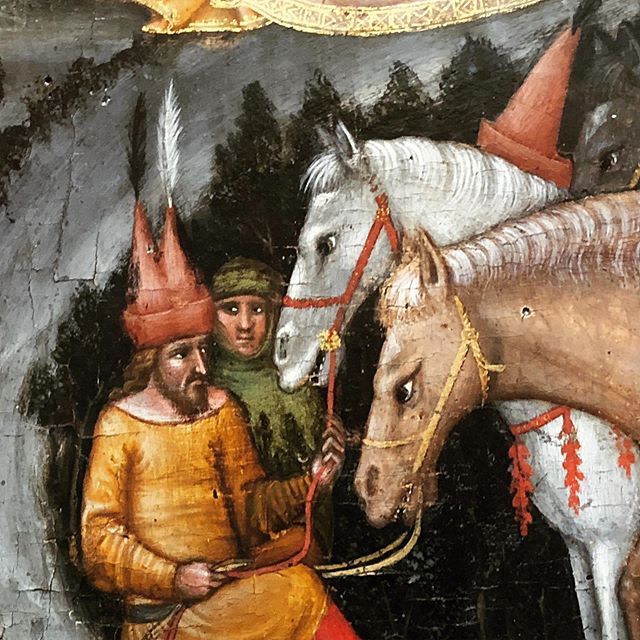 Crazy #hats and angry #horses- having a great time at the National Scottish Gallery 
#fineart #gothic #painting #nationalscottishgallery #Edinburgh #museumlovers #museumjunkie