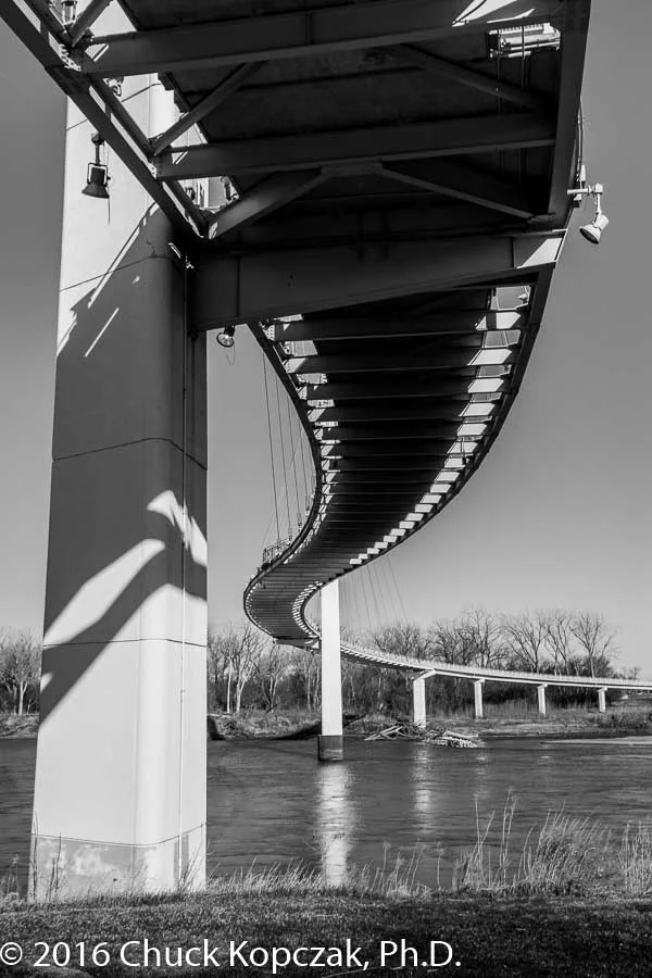 2016-03-24 Missouri River& shadows CDKL7670 900px.jpg