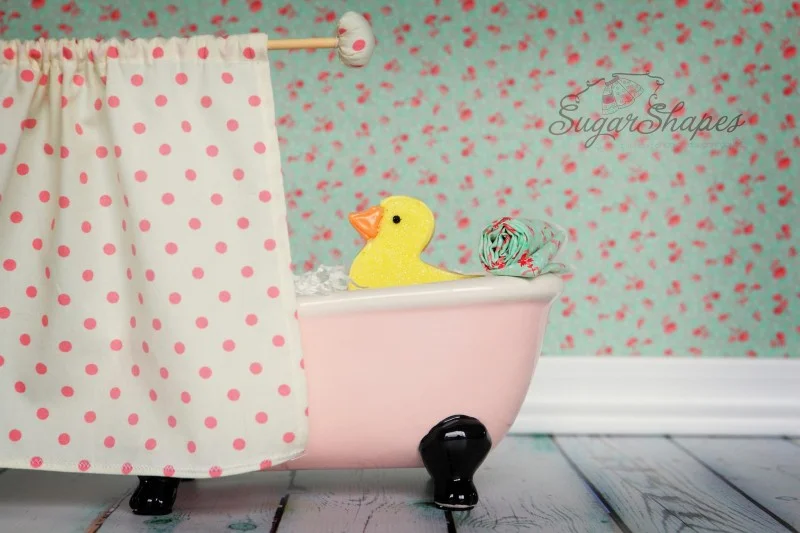 cookie-rubber-duck-bathtub.jpg